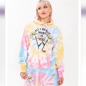 NWOT By Samii Ryan Tie-Dye Graphic Hoodie